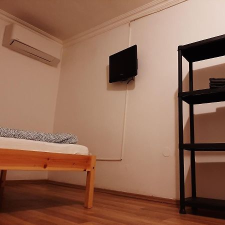 Apartman Vorosmarty Lejlighed Budapest Eksteriør billede