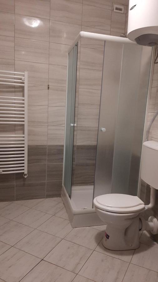 Apartman Vorosmarty Lejlighed Budapest Eksteriør billede