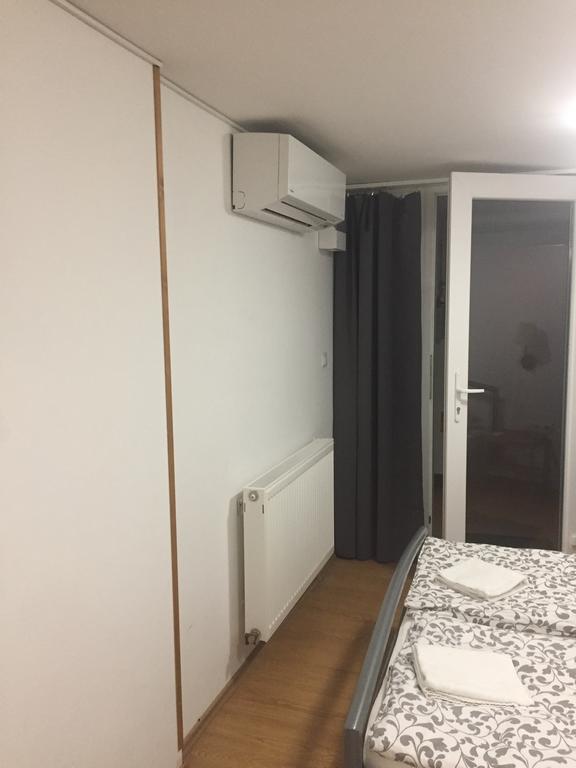 Apartman Vorosmarty Lejlighed Budapest Eksteriør billede
