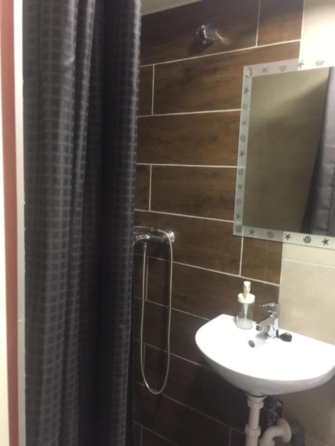 Apartman Vorosmarty Lejlighed Budapest Eksteriør billede
